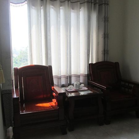 Ngoc Phuong Hotel Bao Loc Exteriör bild