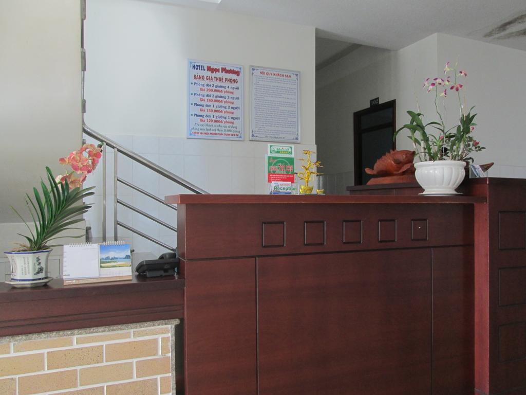 Ngoc Phuong Hotel Bao Loc Exteriör bild
