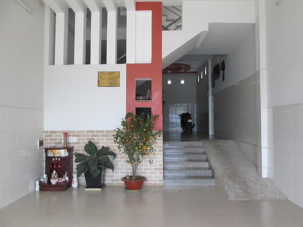 Ngoc Phuong Hotel Bao Loc Exteriör bild