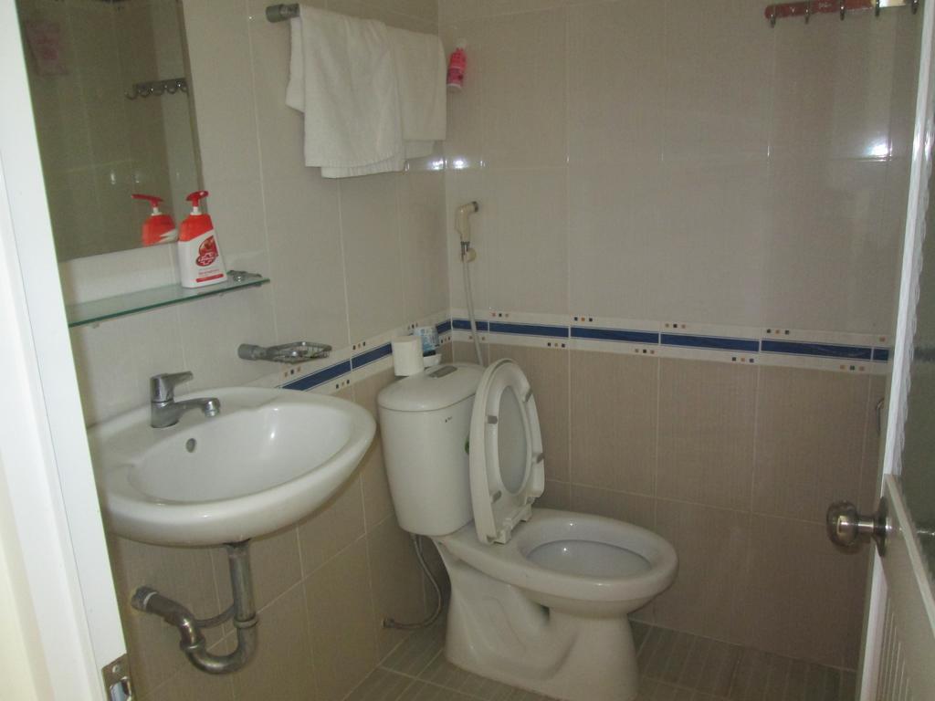 Ngoc Phuong Hotel Bao Loc Exteriör bild